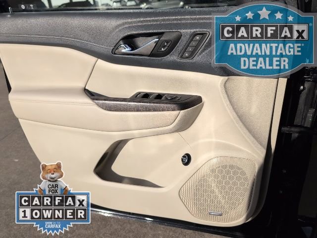 Certified 2023 GMC Acadia Denali image 16