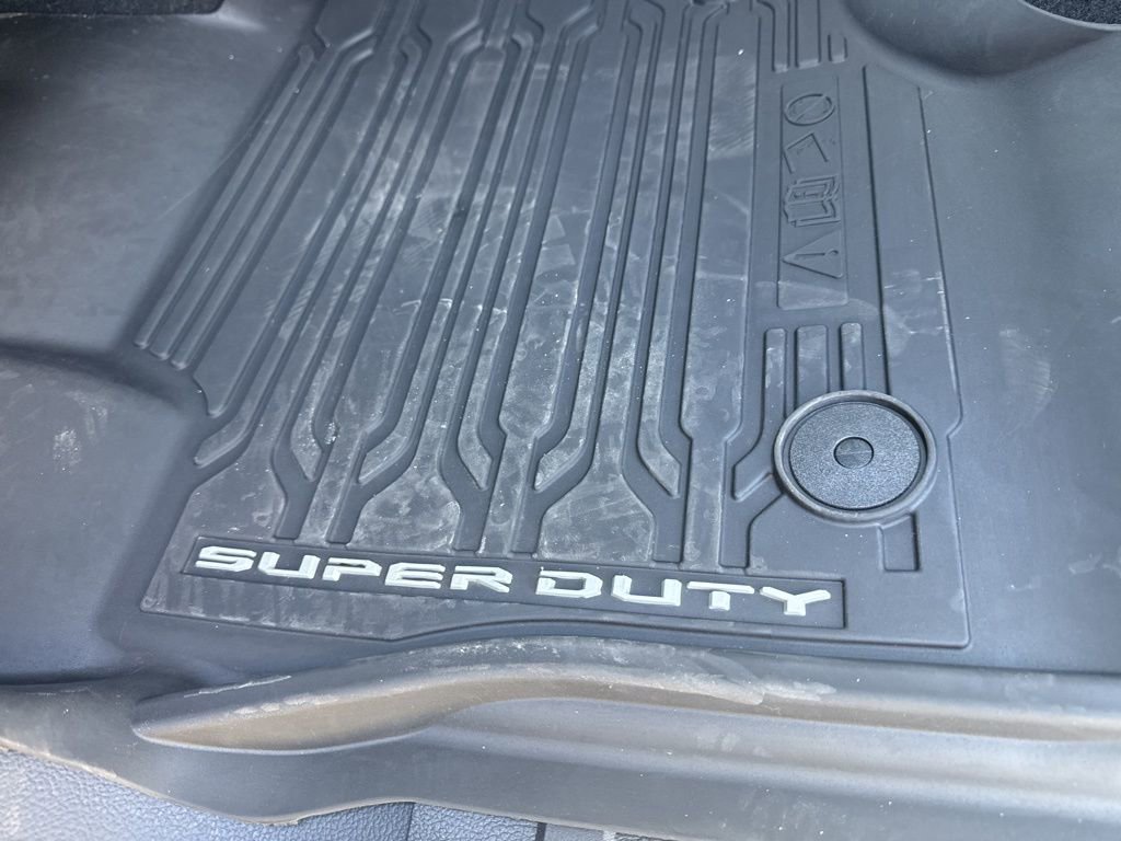 Used 2025 Ford F450 Lariat w/ Lariat Ultimate Package AWD/4WD image 16