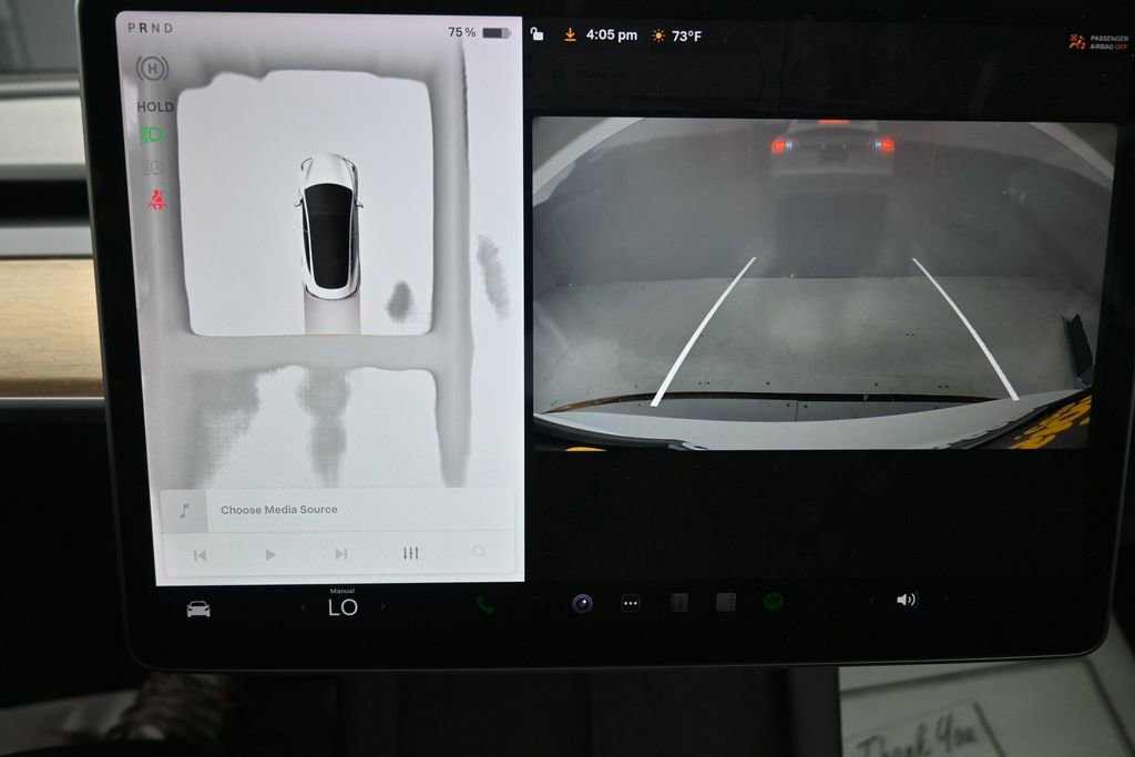 Used 2023 Tesla Model 3 Standard Range RWD image 9