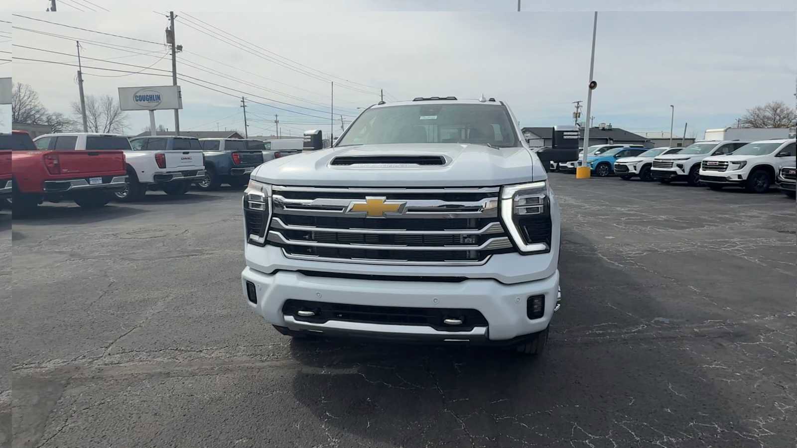 New 2026 Chevrolet Silverado 3500 High Country w/ High Country Premium Package AWD/4WD image 3
