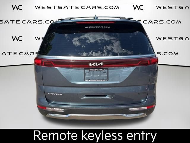 Used 2024 Kia Carnival SX Prestige image 10