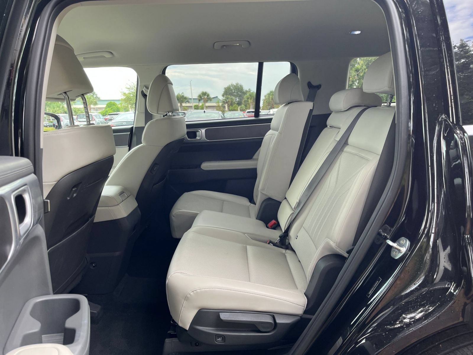 Used 2026 Hyundai Santa Fe SEL FWD image 26
