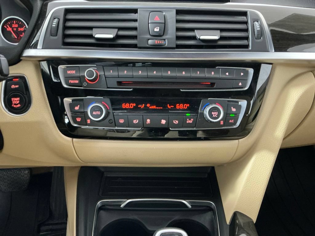 Used 2016 BMW 328i Sedan RWD image 12