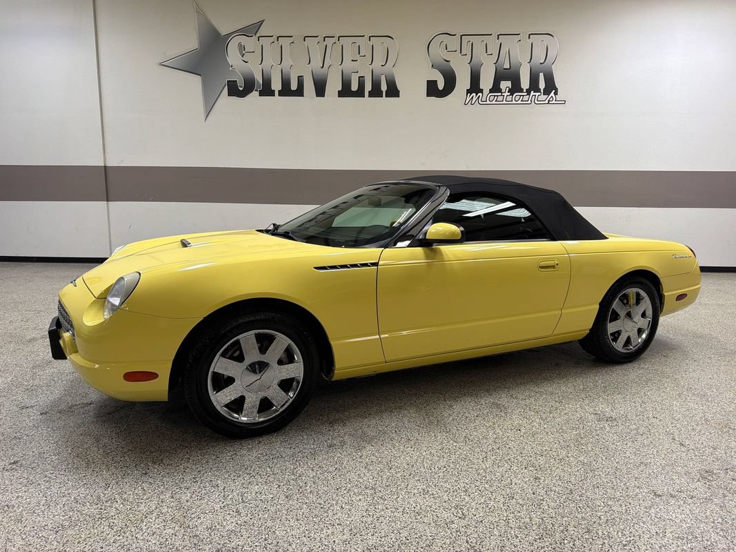 Used 2002 Ford Thunderbird RWD image 1