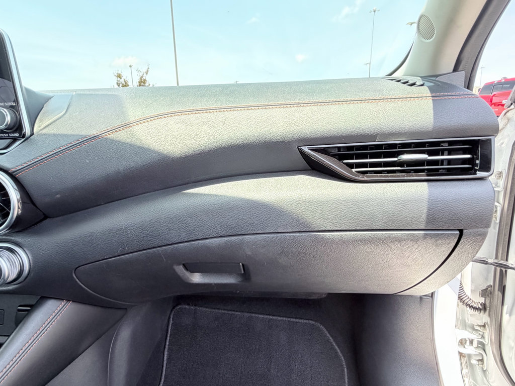 Used 2020 Nissan Sentra SR w/ Electronics Package FWD image 16
