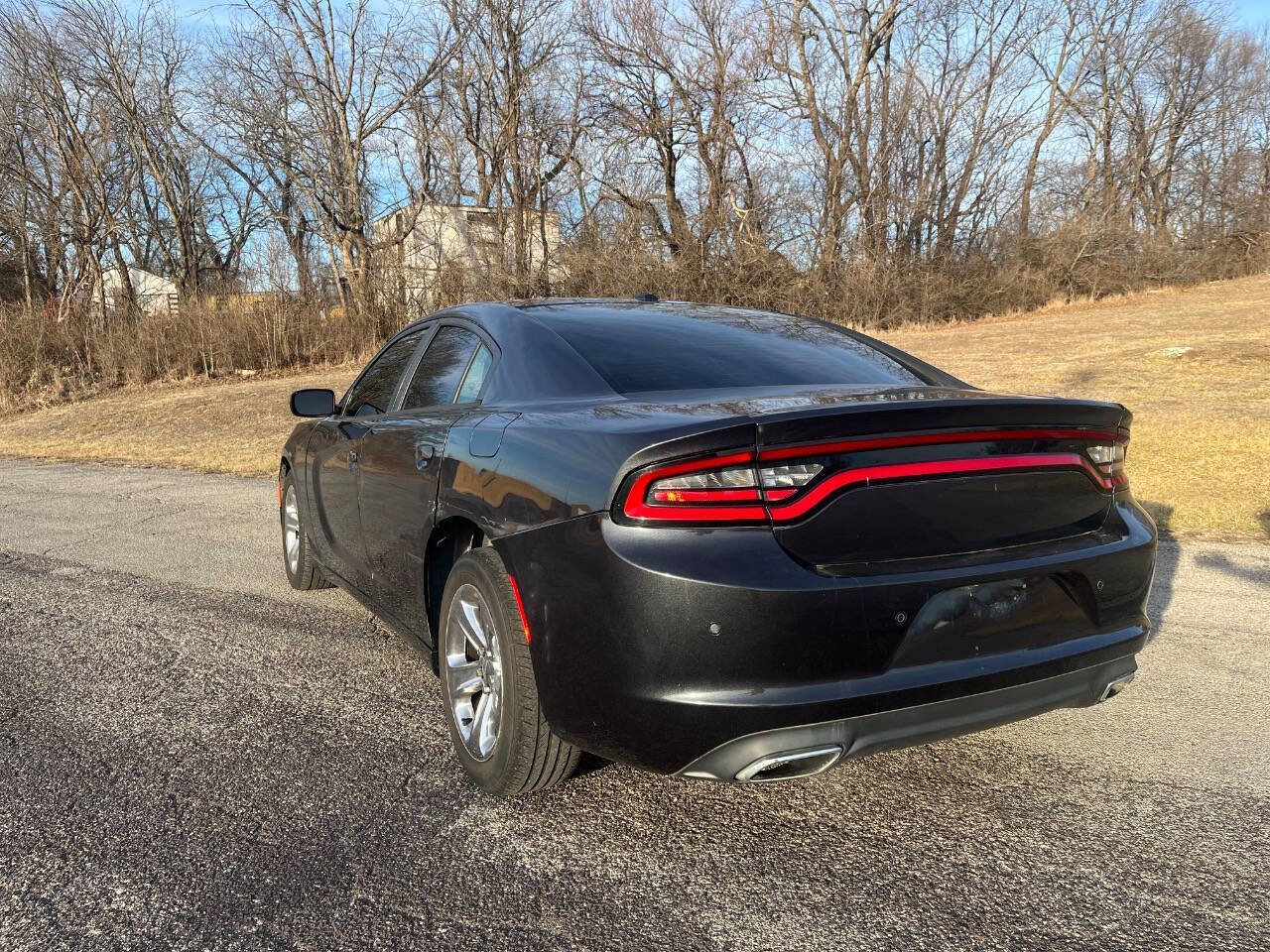 Used 2016 Dodge Charger SE w/ Popular Equipment Group image 5