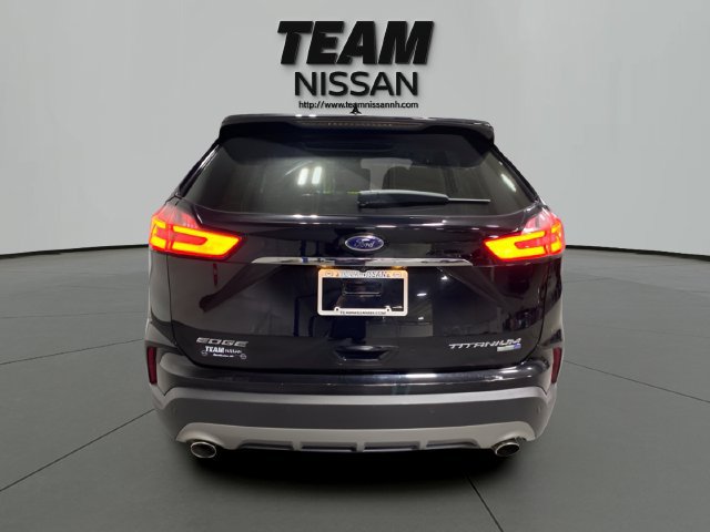 Used 2019 Ford Edge Titanium w/ Equipment Group 301A AWD/4WD image 5