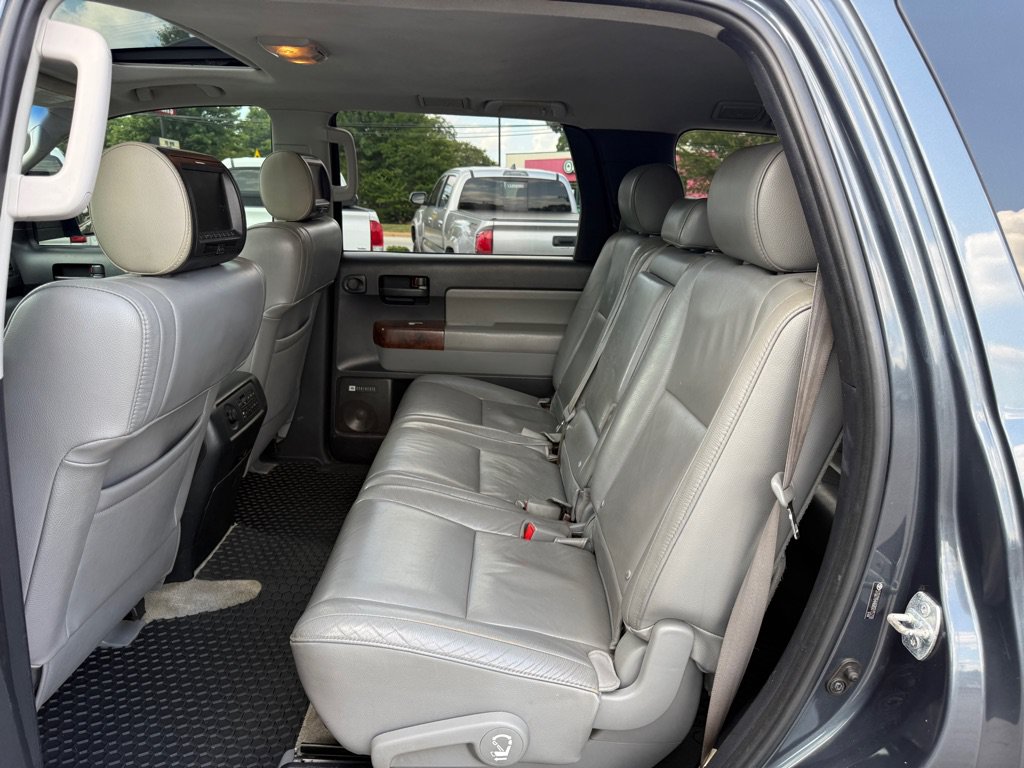 Used 2008 Toyota Sequoia SR5 RWD image 12