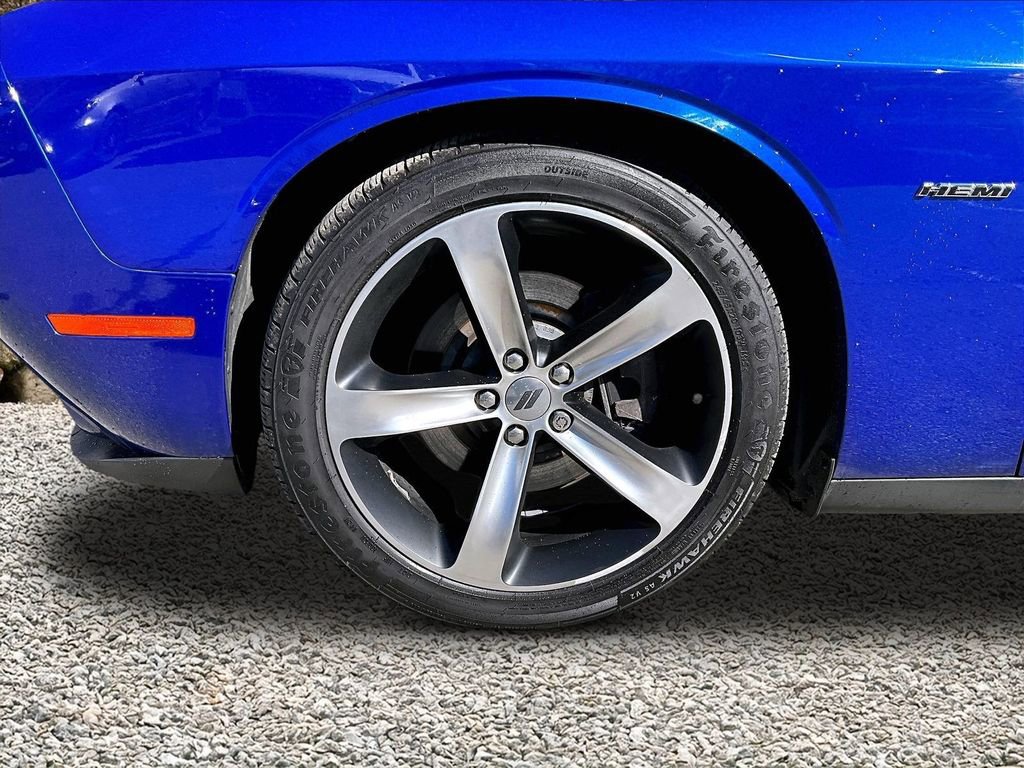 Used 2018 Dodge Challenger R/T Plus image 9