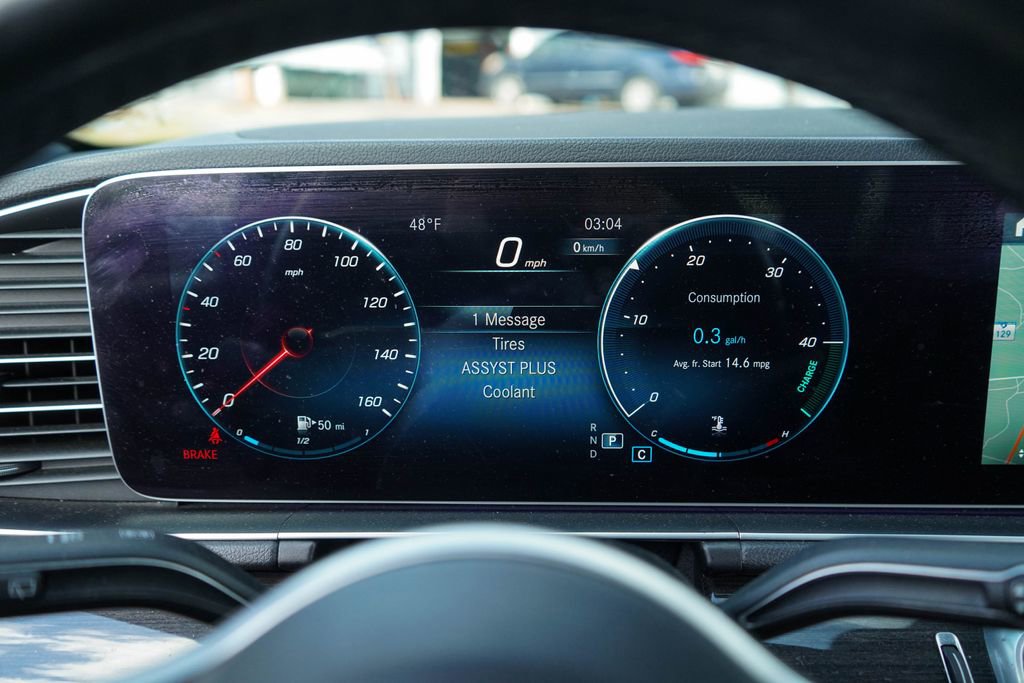 Used 2020 Mercedes-Benz GLE 350 w/ Premium Package image 6