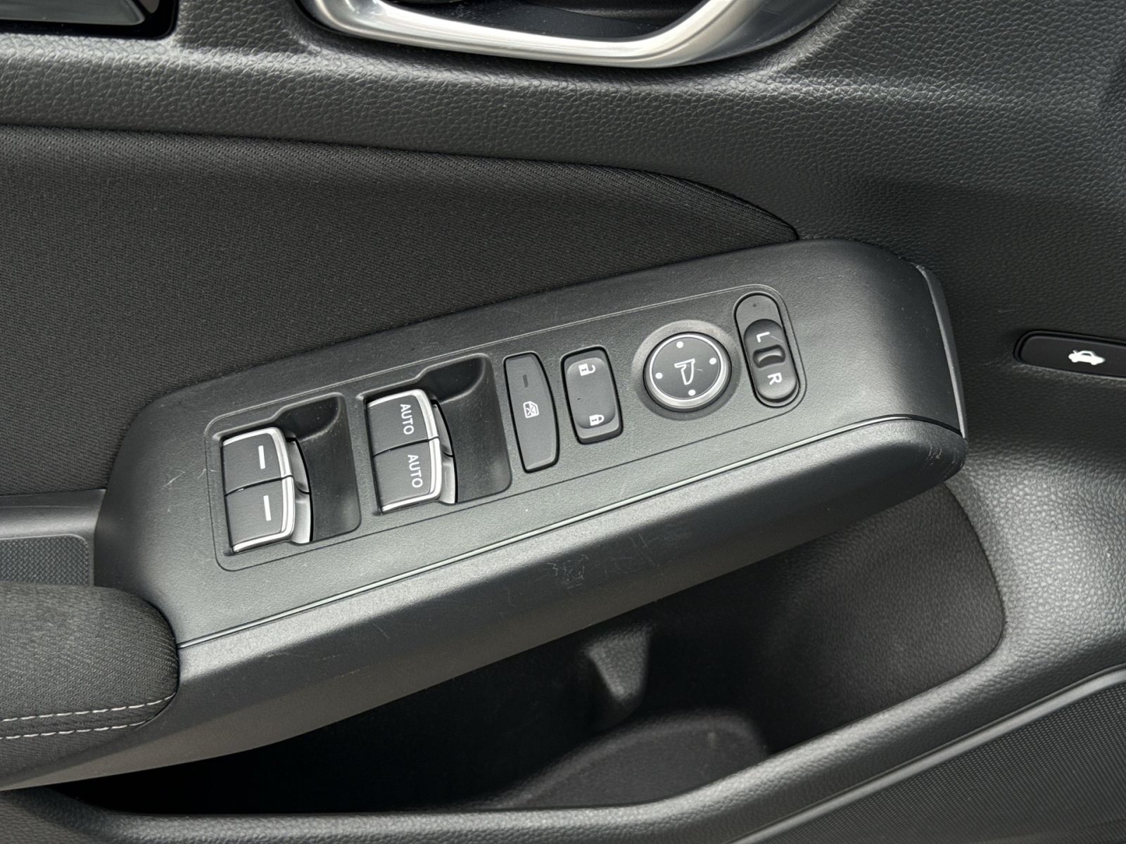 Used 2023 Honda Civic EX image 15