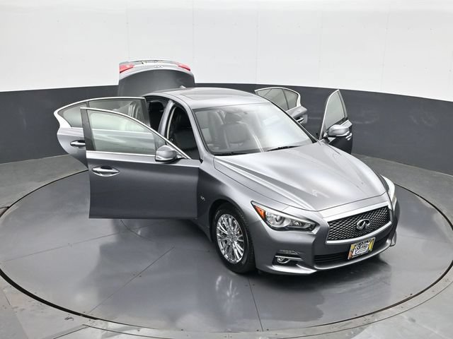 Used 2017 INFINITI Q50 Signature Edition w/ All Weather Package (L93) AWD/4WD image 29