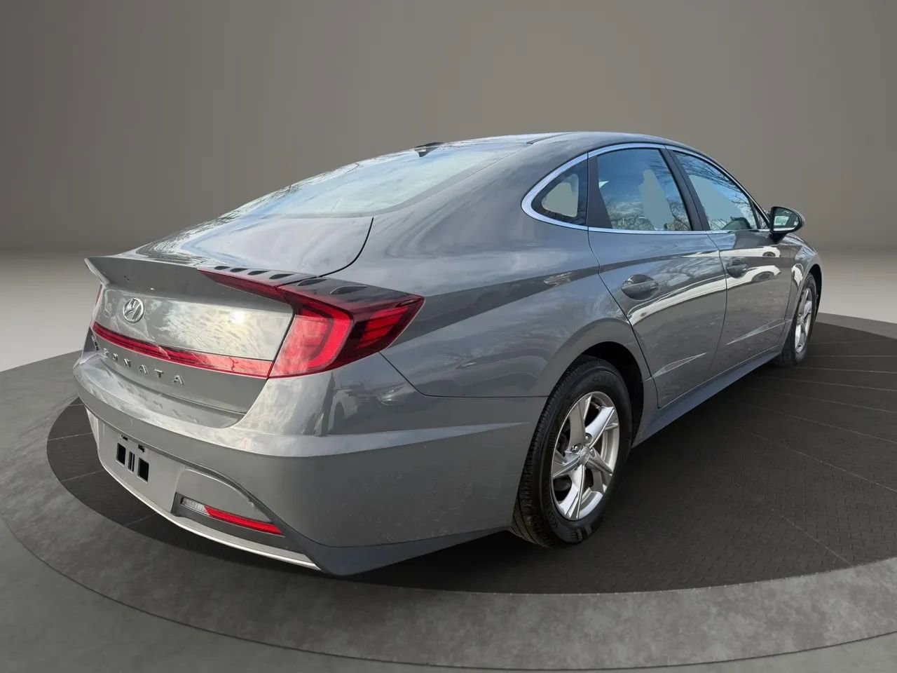 Used 2020 Hyundai Sonata SE FWD image 5