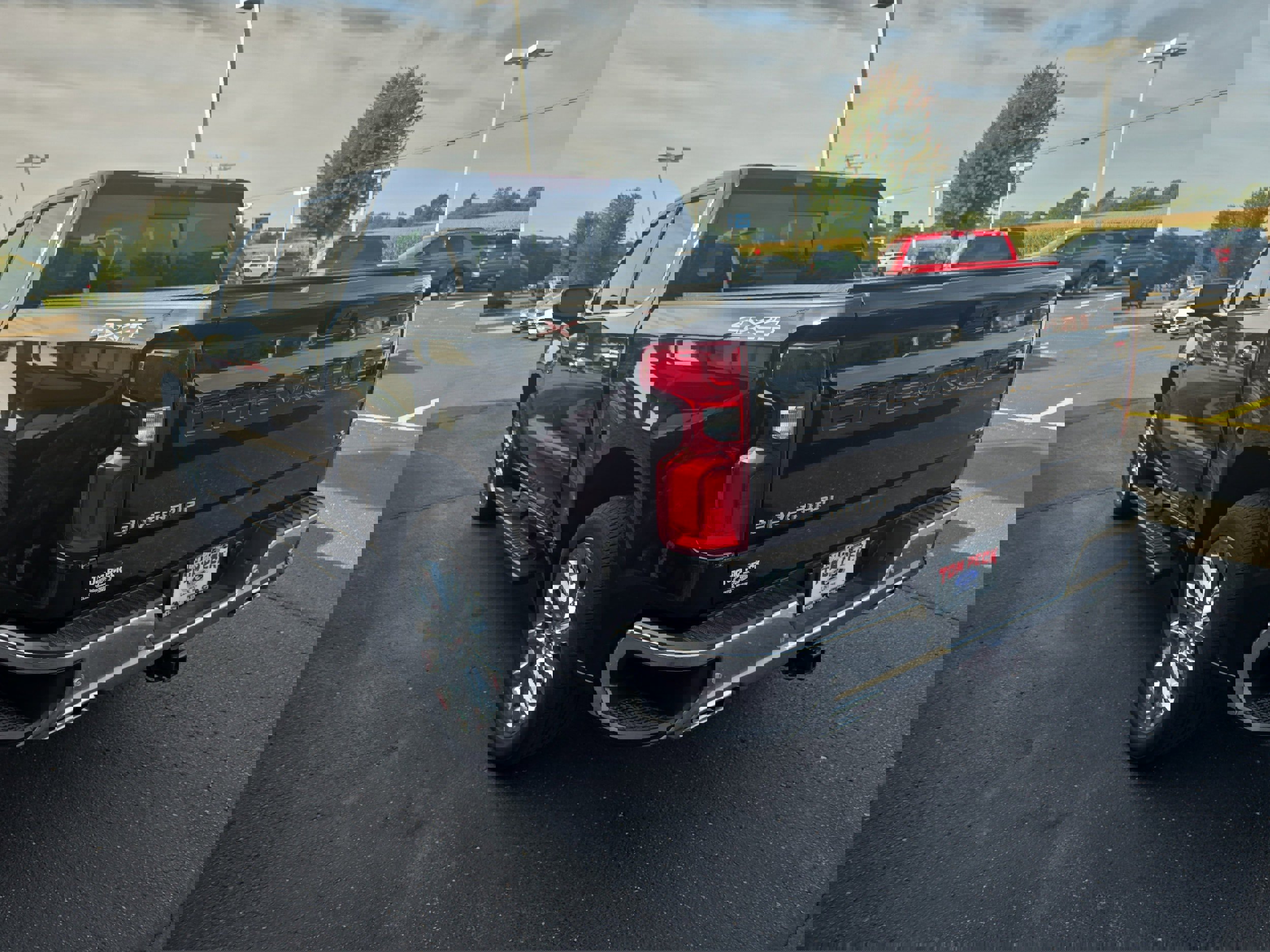 Used 2023 Chevrolet Silverado 1500 LTZ w/ Technology Package image 3