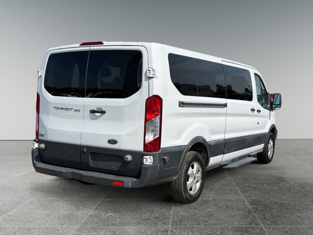 Used 2018 Ford Transit 350 XLT RWD image 6