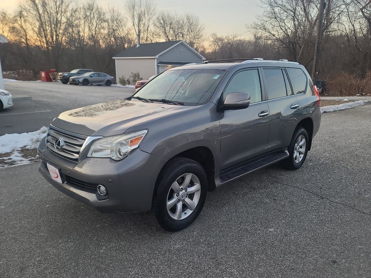 Used 2011 Lexus GX 460 w/ Comfort Plus Pkg AWD/4WD image 3