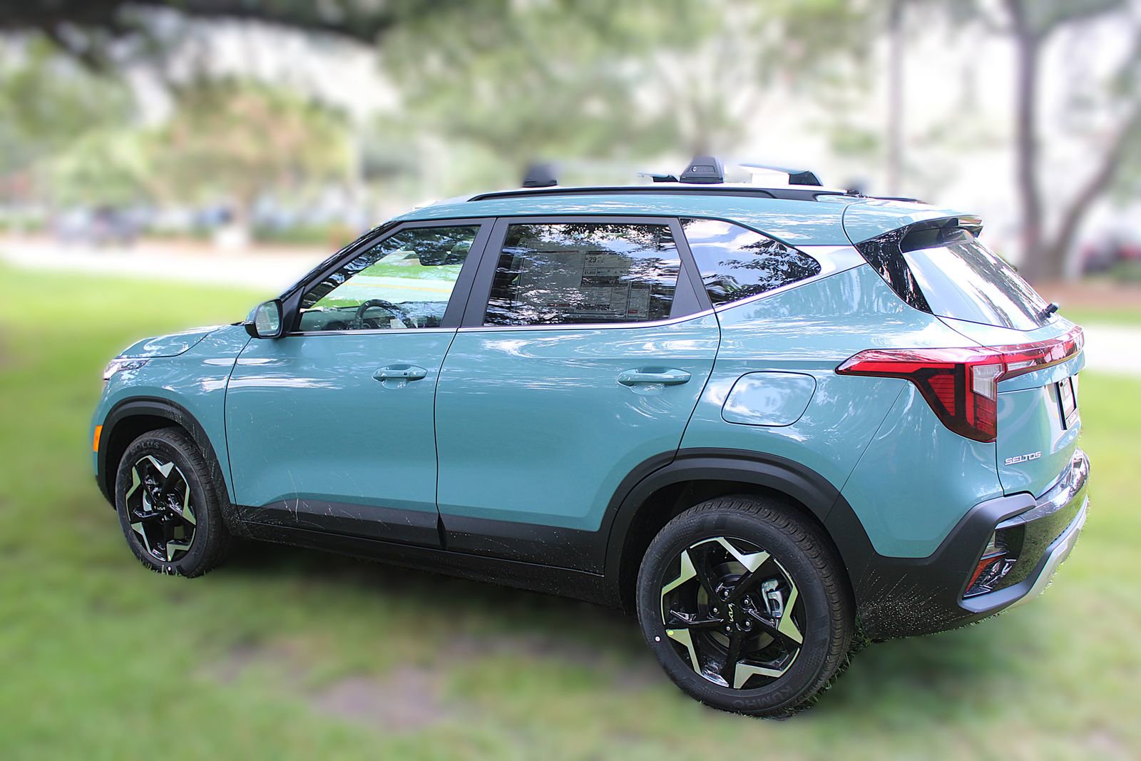New 2026 Kia Seltos EX FWD image 12