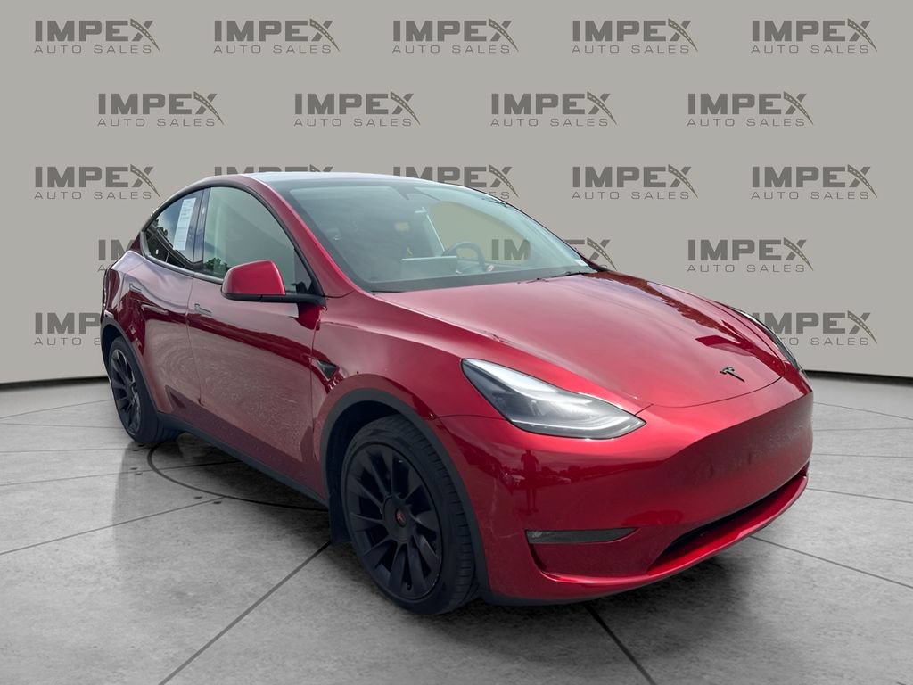 Used 2024 Tesla Model Y Long Range AWD/4WD image 4