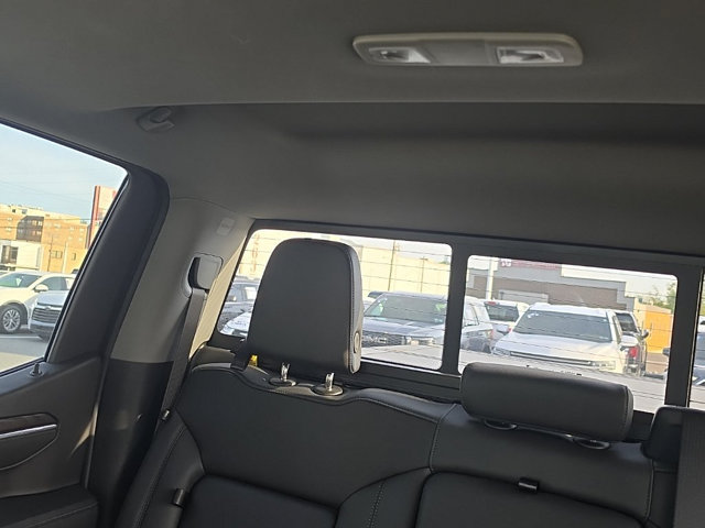 Certified 2024 GMC Sierra 1500 SLT w/ SLT Premium Plus Package AWD/4WD image 24