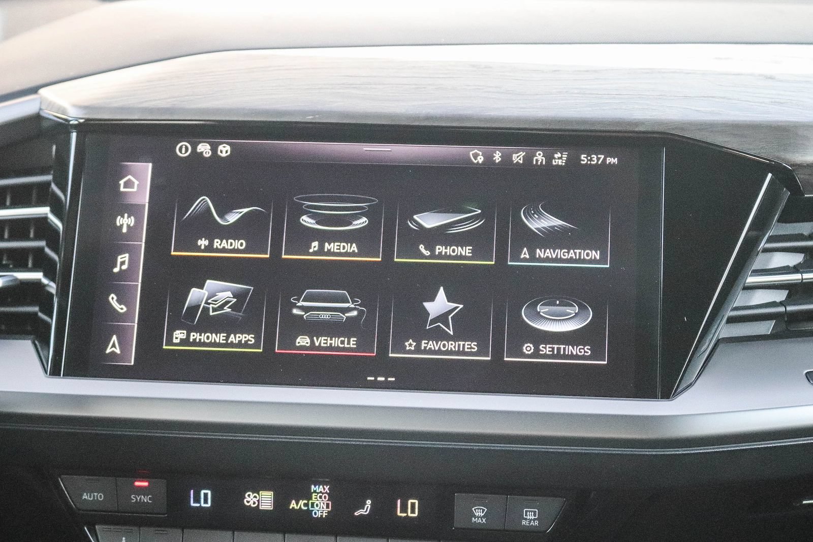 Certified 2023 Audi Q4 e-tron Premium Plus w/ Premium Plus RWD image 16