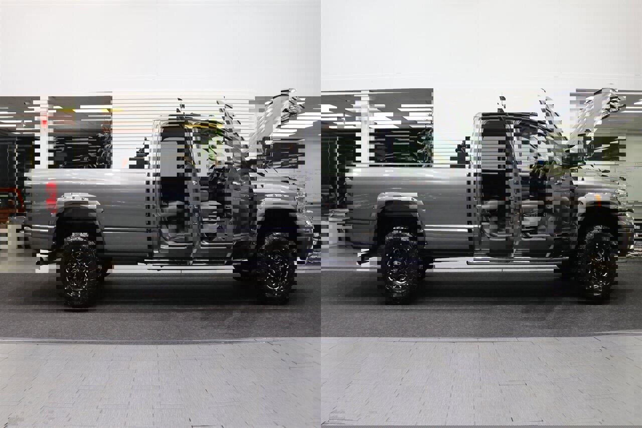 Used 2007 Dodge Ram 3500 Truck Laramie image 11