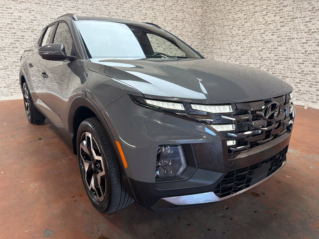 Certified 2024 Hyundai Santa Cruz Limited AWD/4WD image 9
