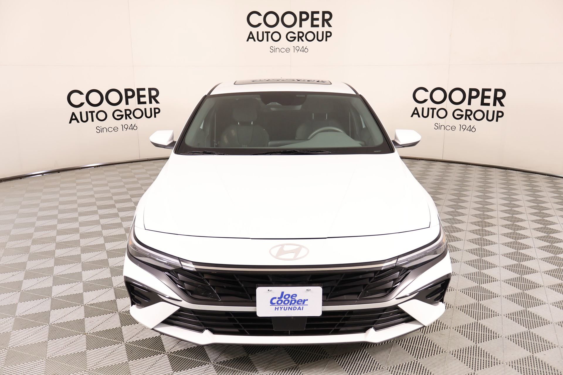 Used 2024 Hyundai Elantra SEL w/ Convenience Package image 10