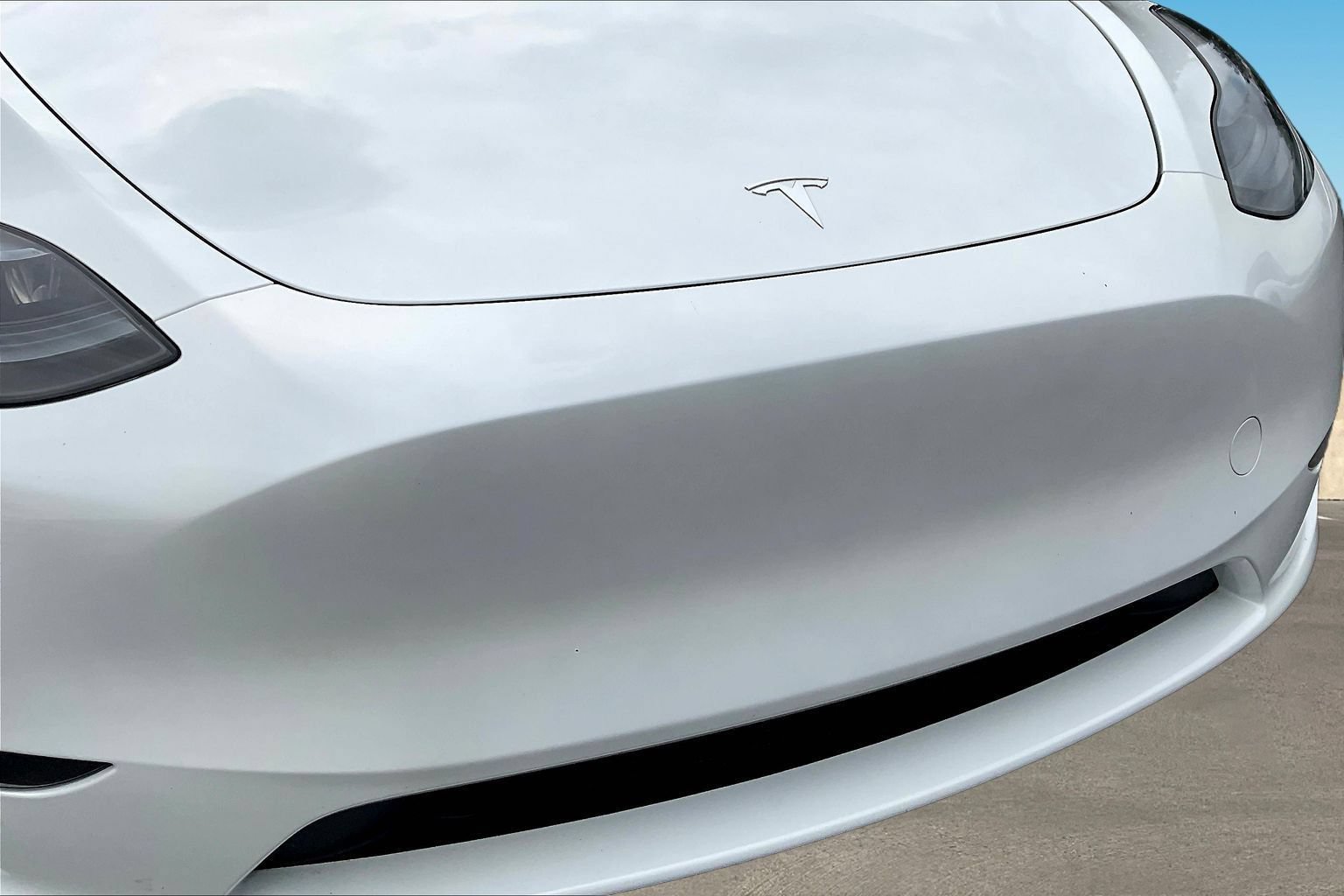 Used 2024 Tesla Model Y Long Range AWD/4WD image 31