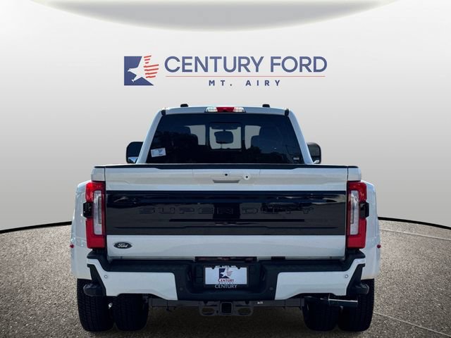 New 2026 Ford F350 Platinum AWD/4WD image 3