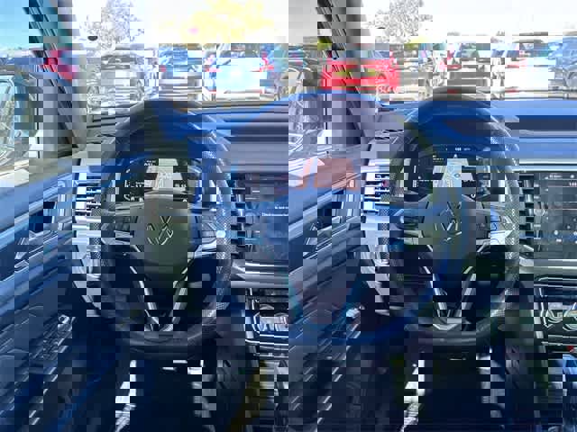 Used 2023 Volkswagen Atlas Cross Sport SEL R-Line image 25