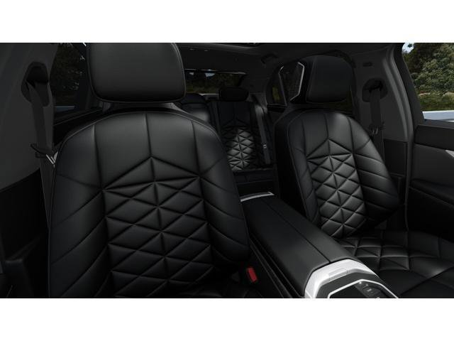 New 2026 BMW 740i xDrive image 25