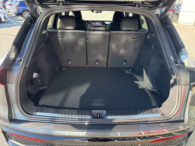 New 2026 Audi SQ5 Premium Plus image 33