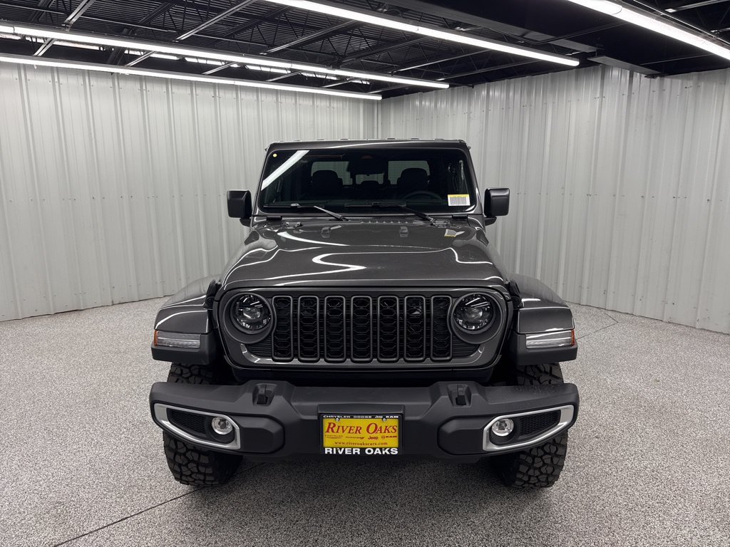 New 2026 Jeep Gladiator Sport AWD/4WD image 2