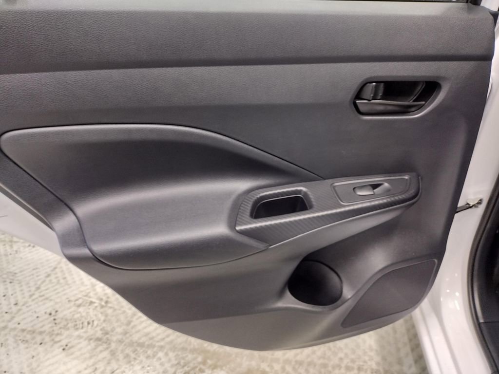 Used 2022 Nissan Versa S image 20