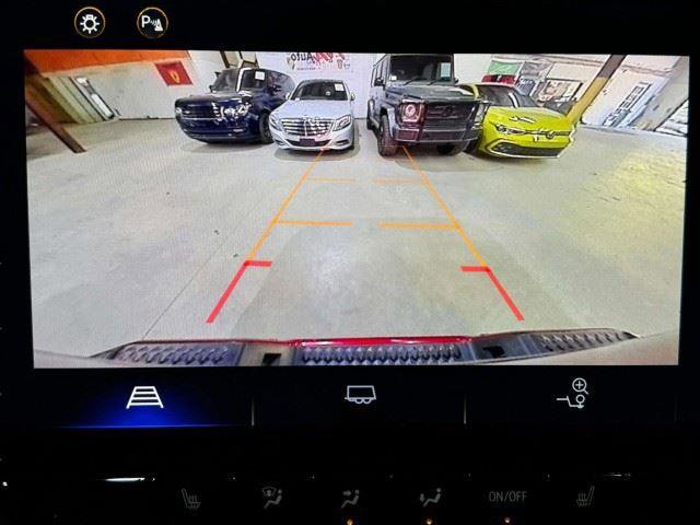 Used 2024 Chevrolet Colorado LT w/ LT Convenience Package II RWD image 49