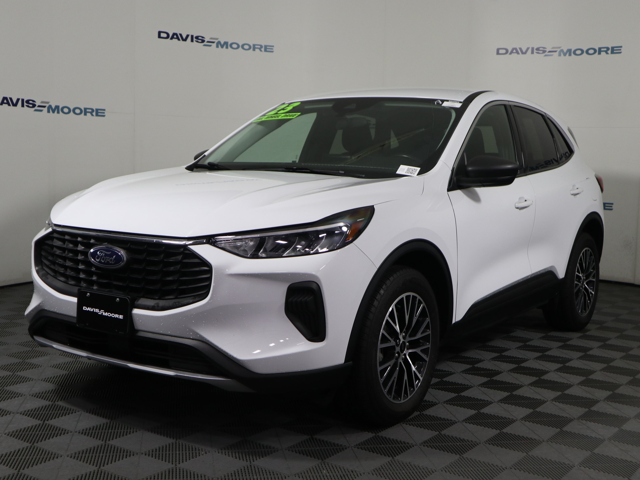 Used 2023 Ford Escape Active AWD/4WD image 11