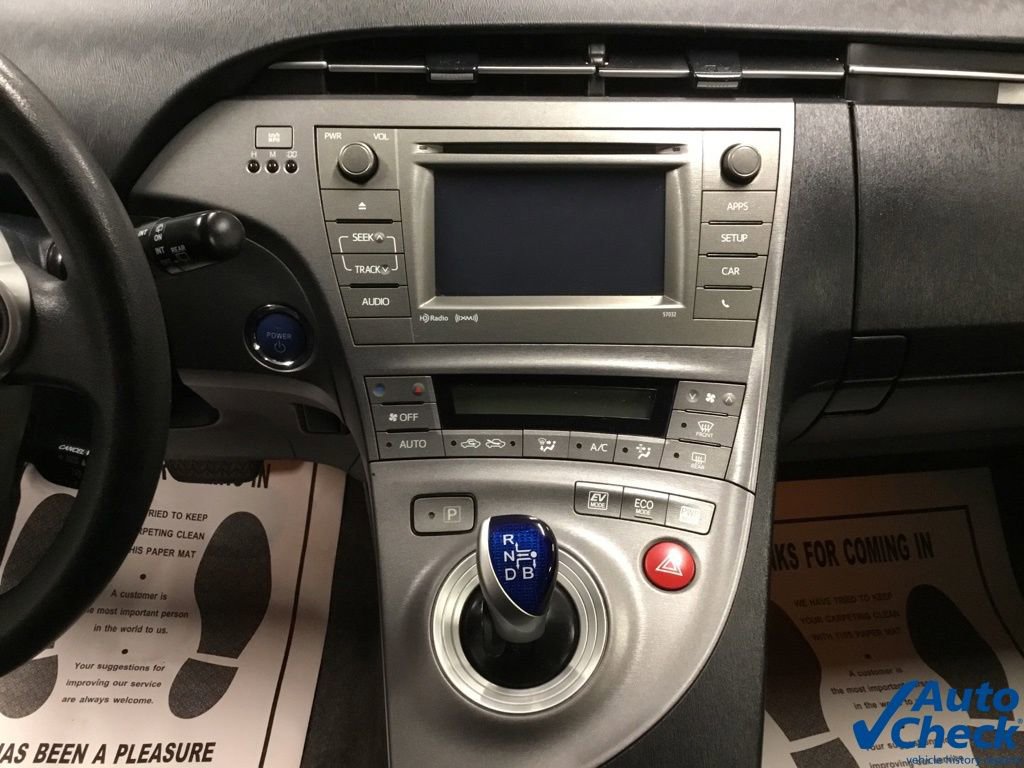 Used 2015 Toyota Prius Three w/ Solar Roof Package image 51