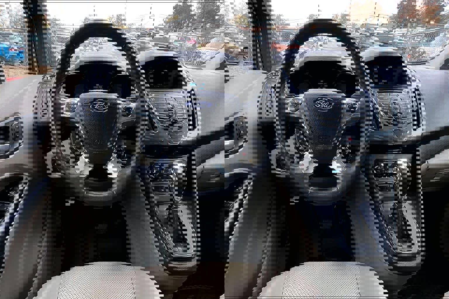 Used 2016 Ford Transit Connect Titanium image 5