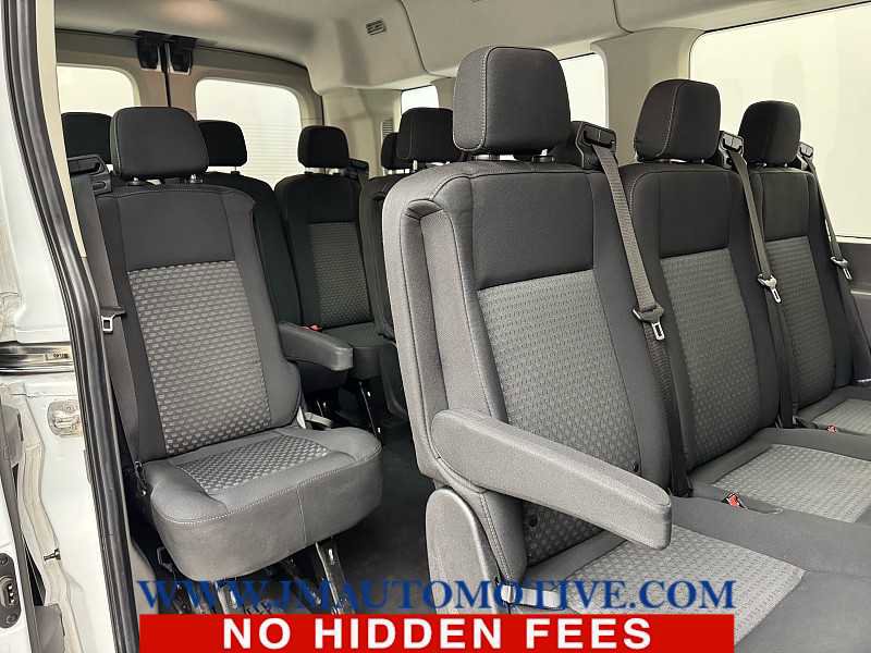 Used 2023 Ford Transit 350 XLT image 18