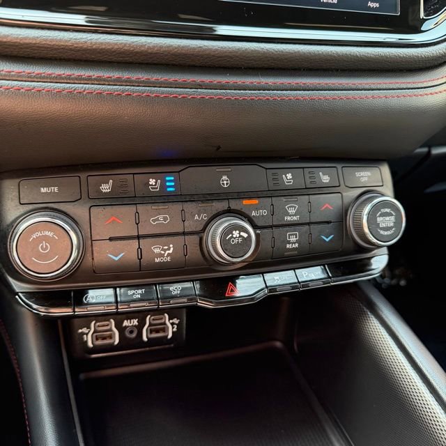 Used 2024 Dodge Durango GT AWD/4WD image 28