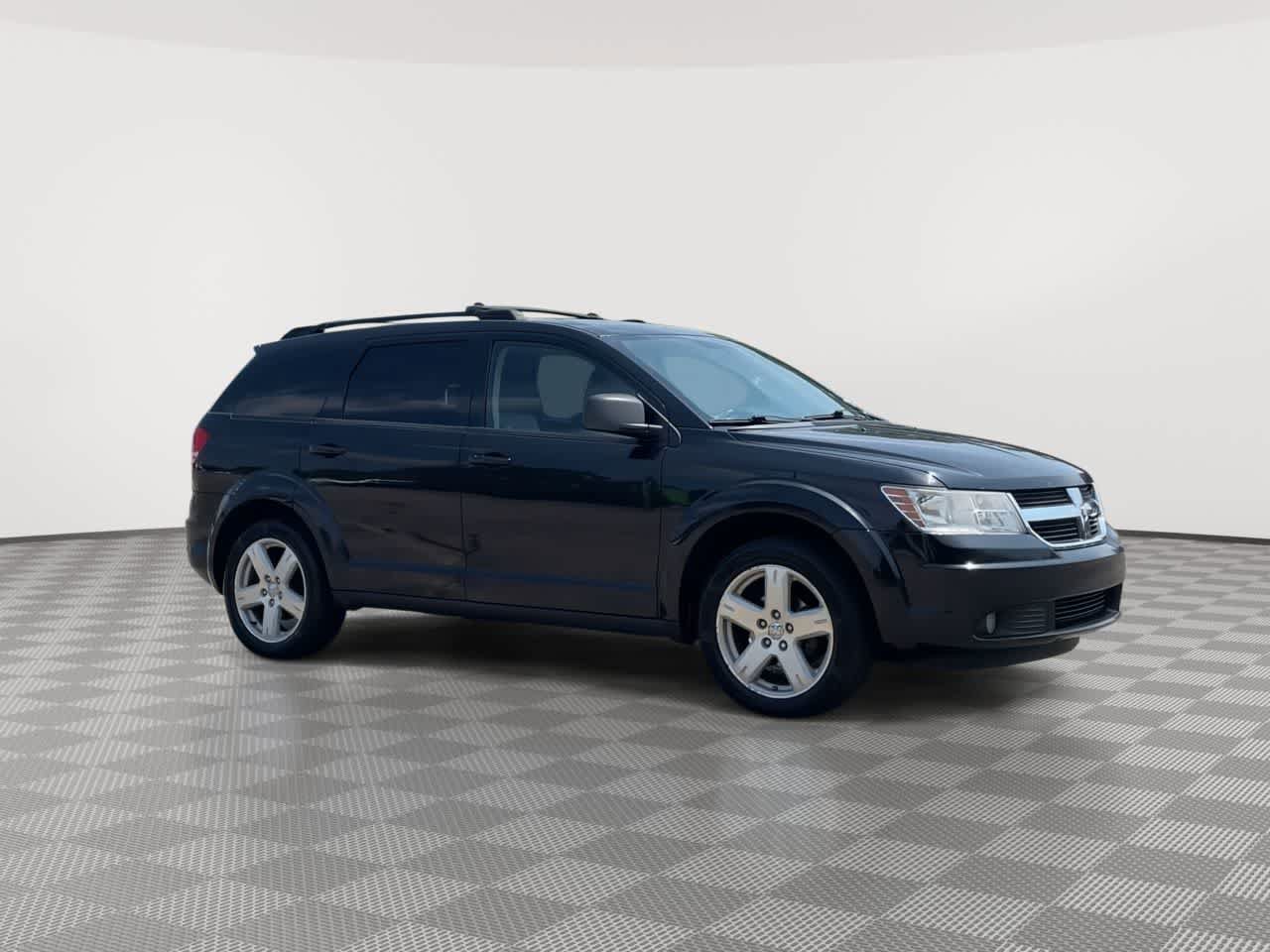 Used 2009 Dodge Journey SXT w/ Entertainment Group #2 FWD image 2
