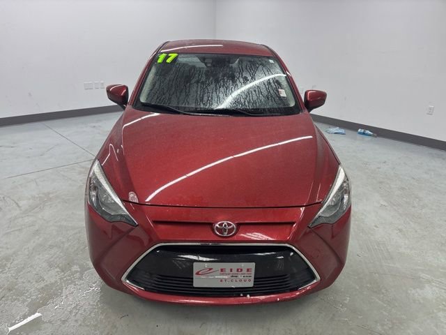 Used 2017 Toyota Yaris iA image 3