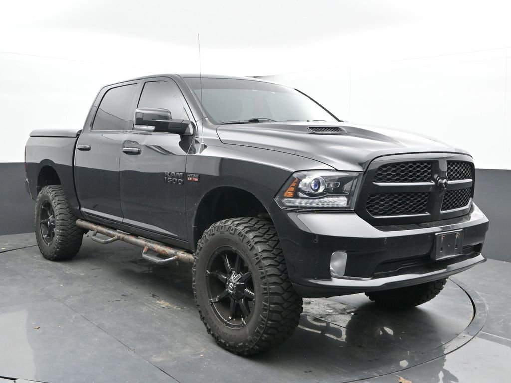 Used 2017 RAM 1500 Sport w/ Convenience Group AWD/4WD image 3