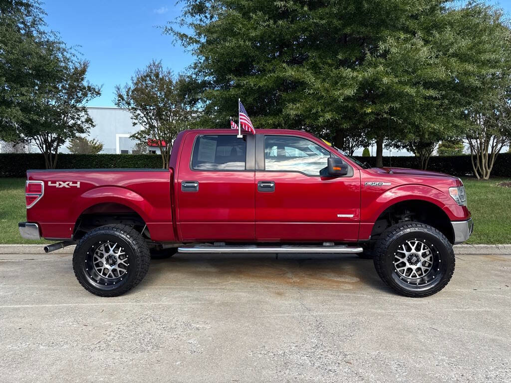 Used 2014 Ford F150 XLT w/ XLT Chrome Package image 5