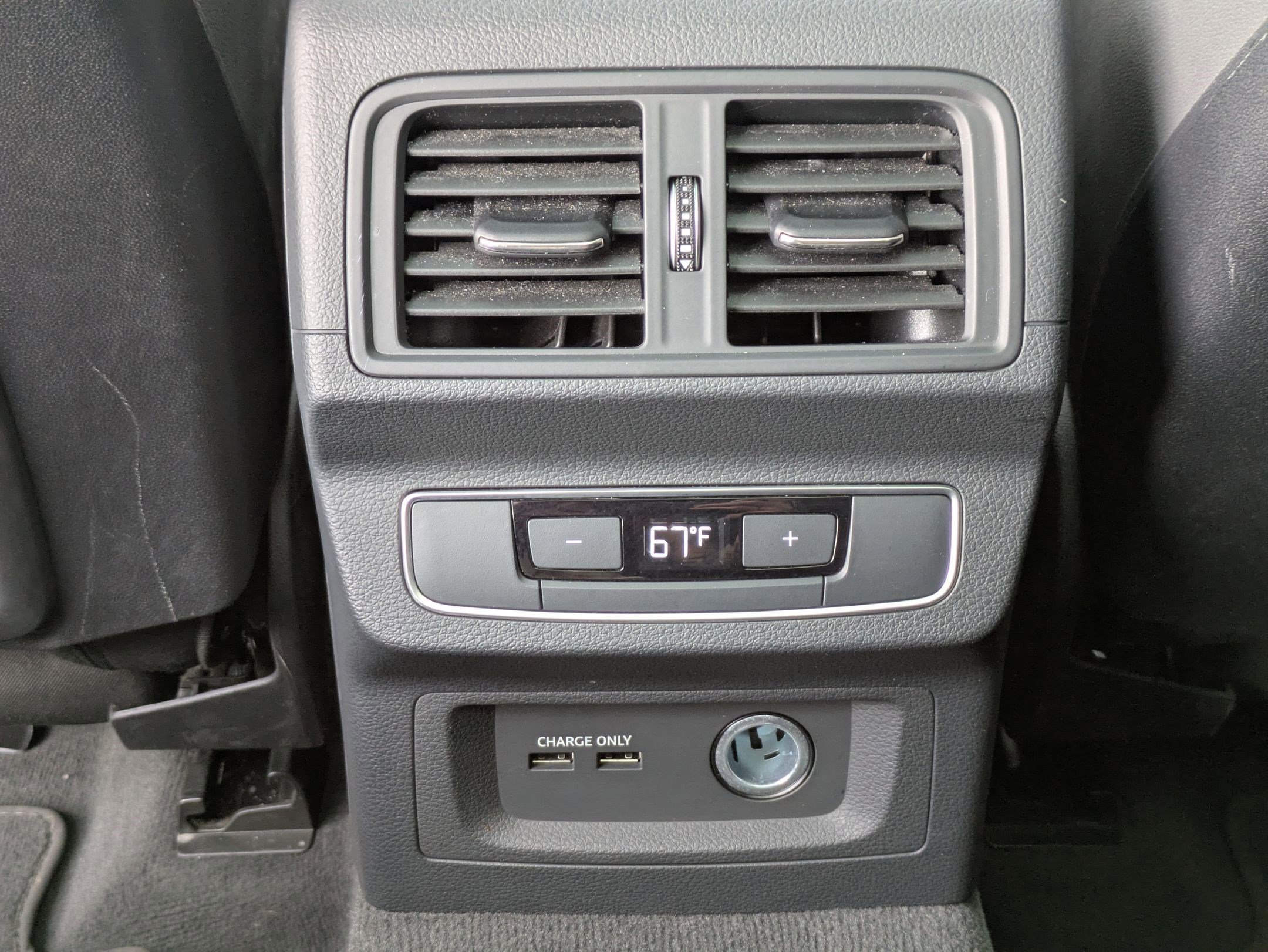 Certified 2024 Audi Q5 2.0T Premium w/ Summer of Audi Package image 24