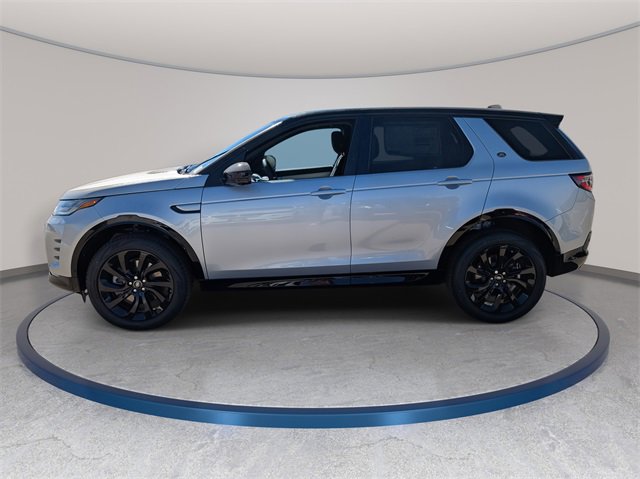 New 2025 Land Rover Discovery Sport Dynamic SE image 2