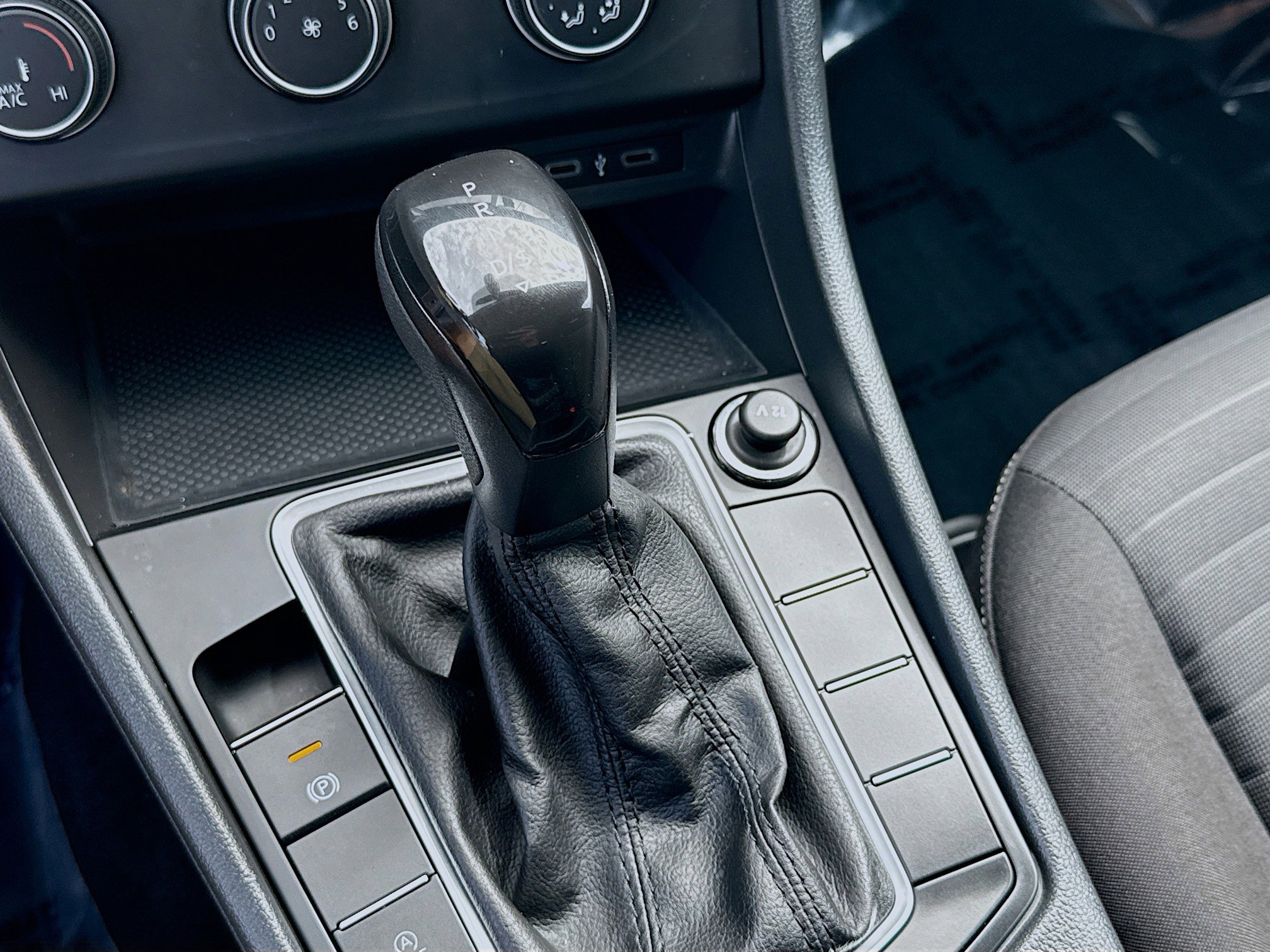 Used 2023 Volkswagen Jetta S FWD image 15
