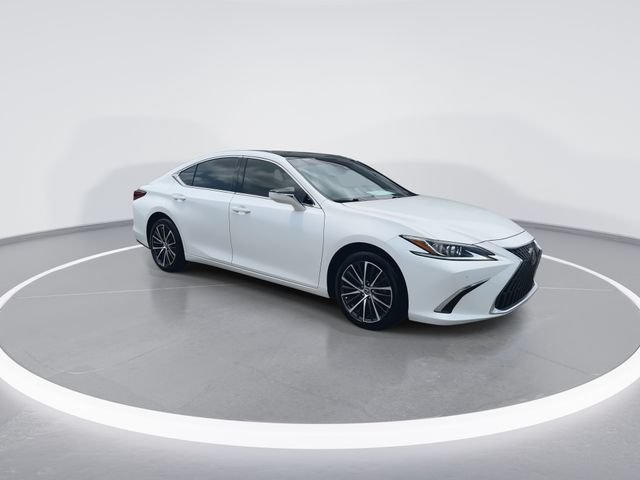 Used 2022 Lexus ES 350 w/ Premium Package FWD image 2