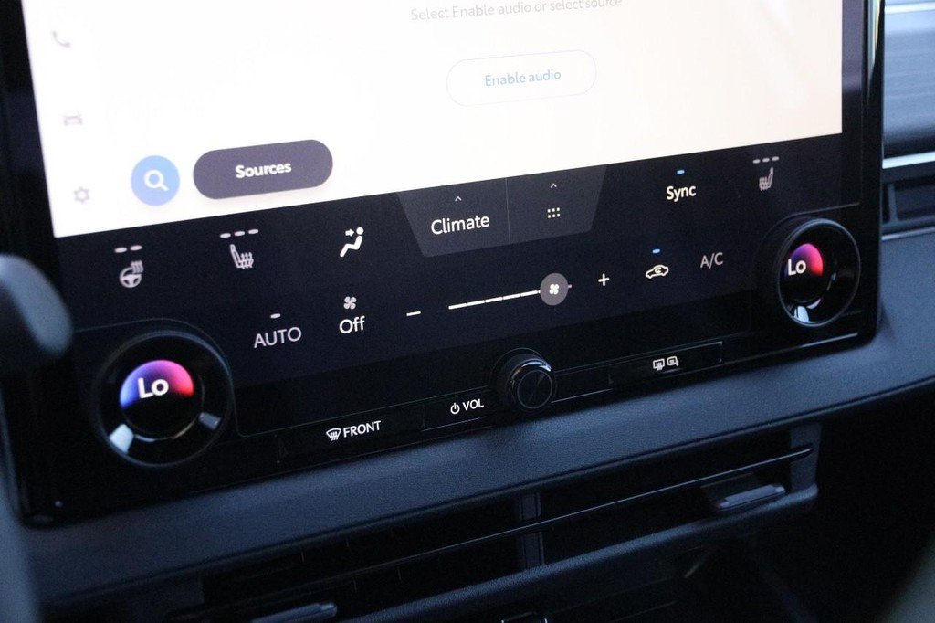 New 2026 Toyota C-HR AWD/4WD image 18