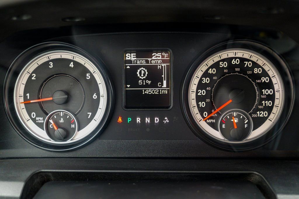 Used 2015 RAM 2500 SLT image 46